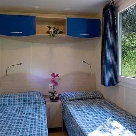Villaggio Cerquestra 3* 마지오네
