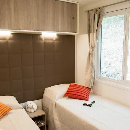 Villaggio Cerquestra 3* 마지오네